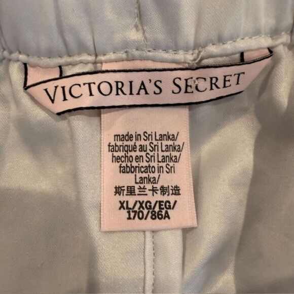 Victoria's Secret Sequin Hearts Shorts White Satin Drawstring Waist Size XL - Picture 6 of 9